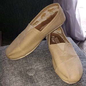 Toms: CLASSIC CANVAS slip-ons
